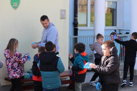 417570379_923342502914576_7238901738675411544_n